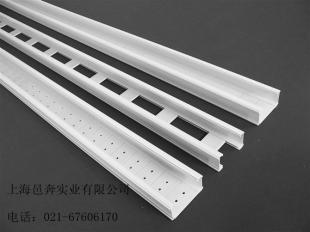 合金塑料橋架的應用與地區(qū)選擇指南